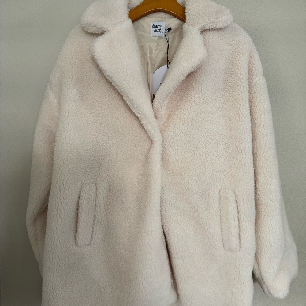 Princess Polly Wirilda Teddy Coat, Size 6, NWT